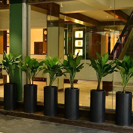 The Eden Indore Exterior foto